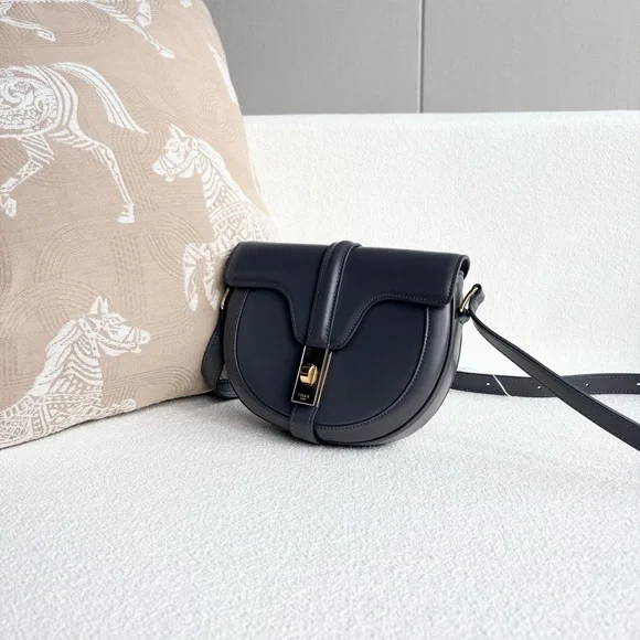 Celine Grey Besace 16 crossbody bag - Picture 6 of 8